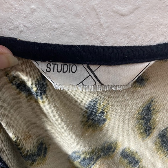 Studio X dress women’s‎ - Picture 2 of 4